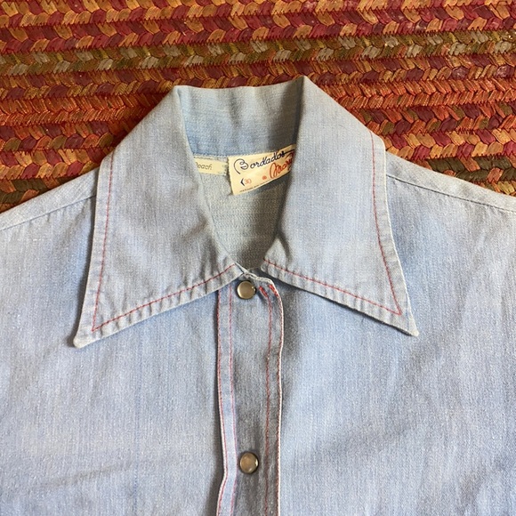 SOLD 🔥60s VINTAGE WESTERN EMBROIDERED PEARL SNAP DENIM - Picture 5 of 6